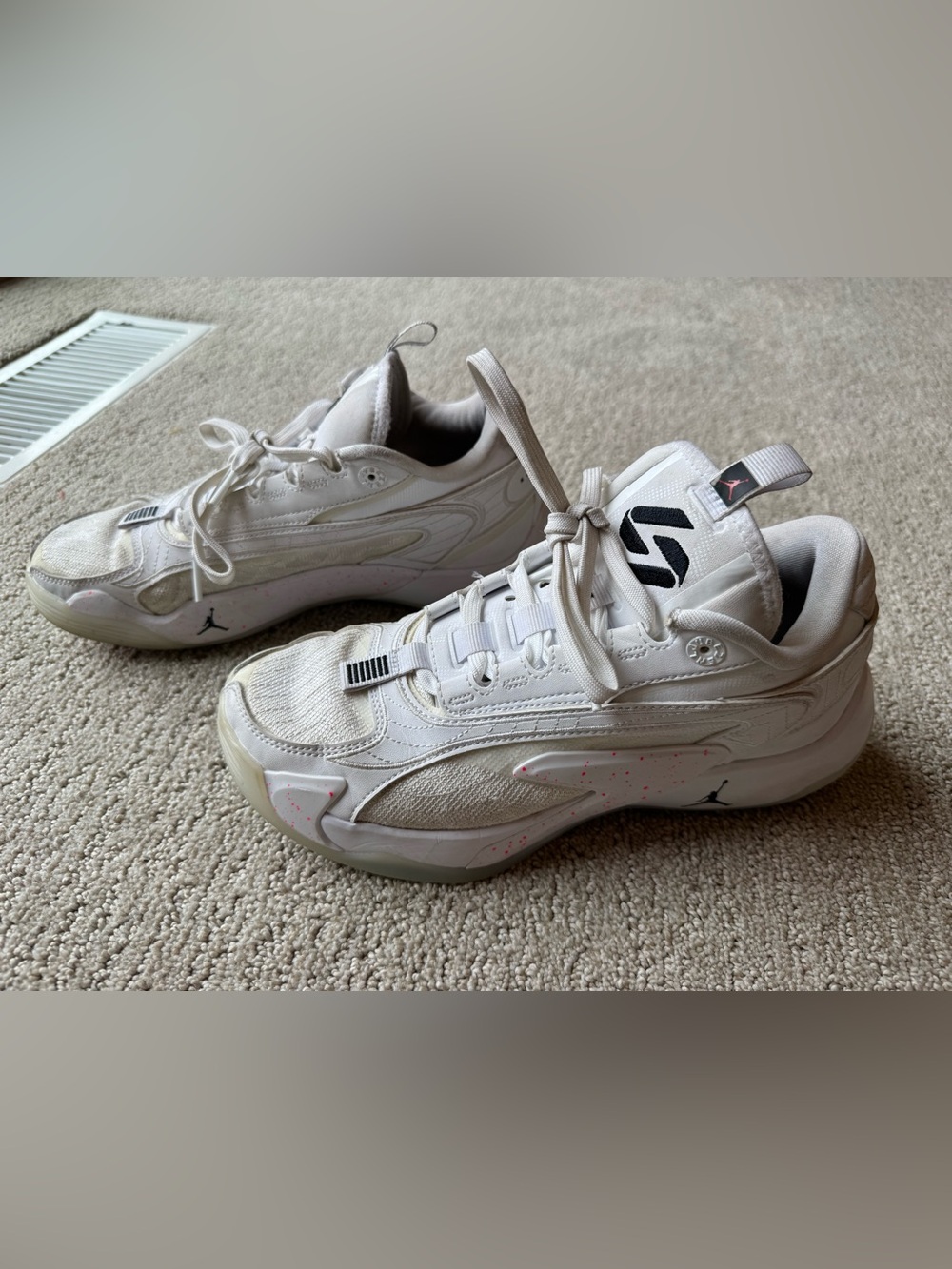 Jordan Luka 2 'White Hyper Pink' Basketball Shoes